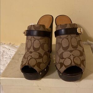 Coach shoes size 8 color brown